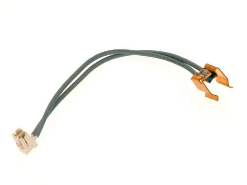 Temperatursensor von Bosch mit zwei Drähten und einem Anschlussstecker. Metallische Kontakte an den Enden, geeignet für elektrische Anwendungen.